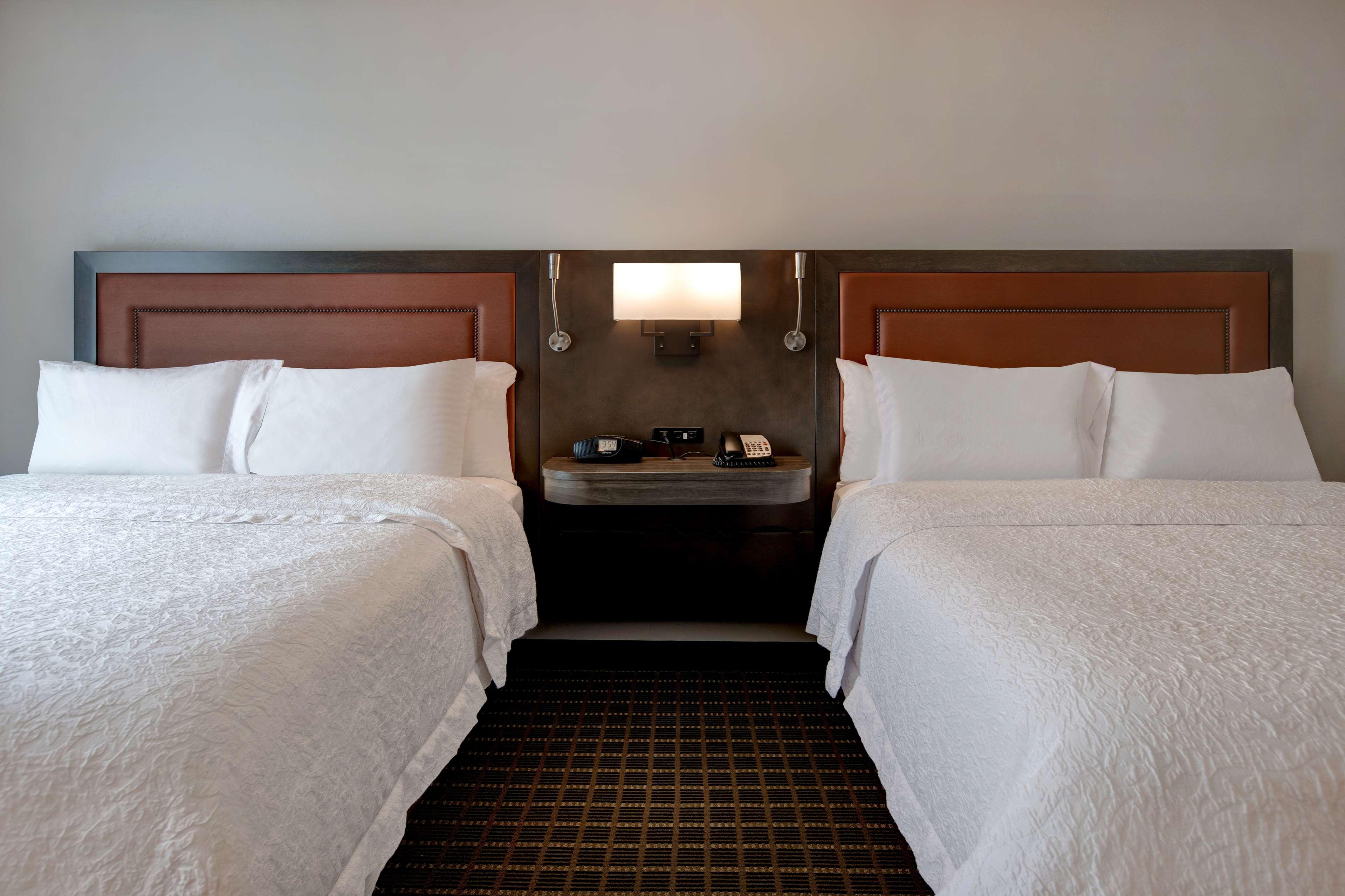 Hampton Inn & Suites Greenville-Downtown-Riverplace Dış mekan fotoğraf