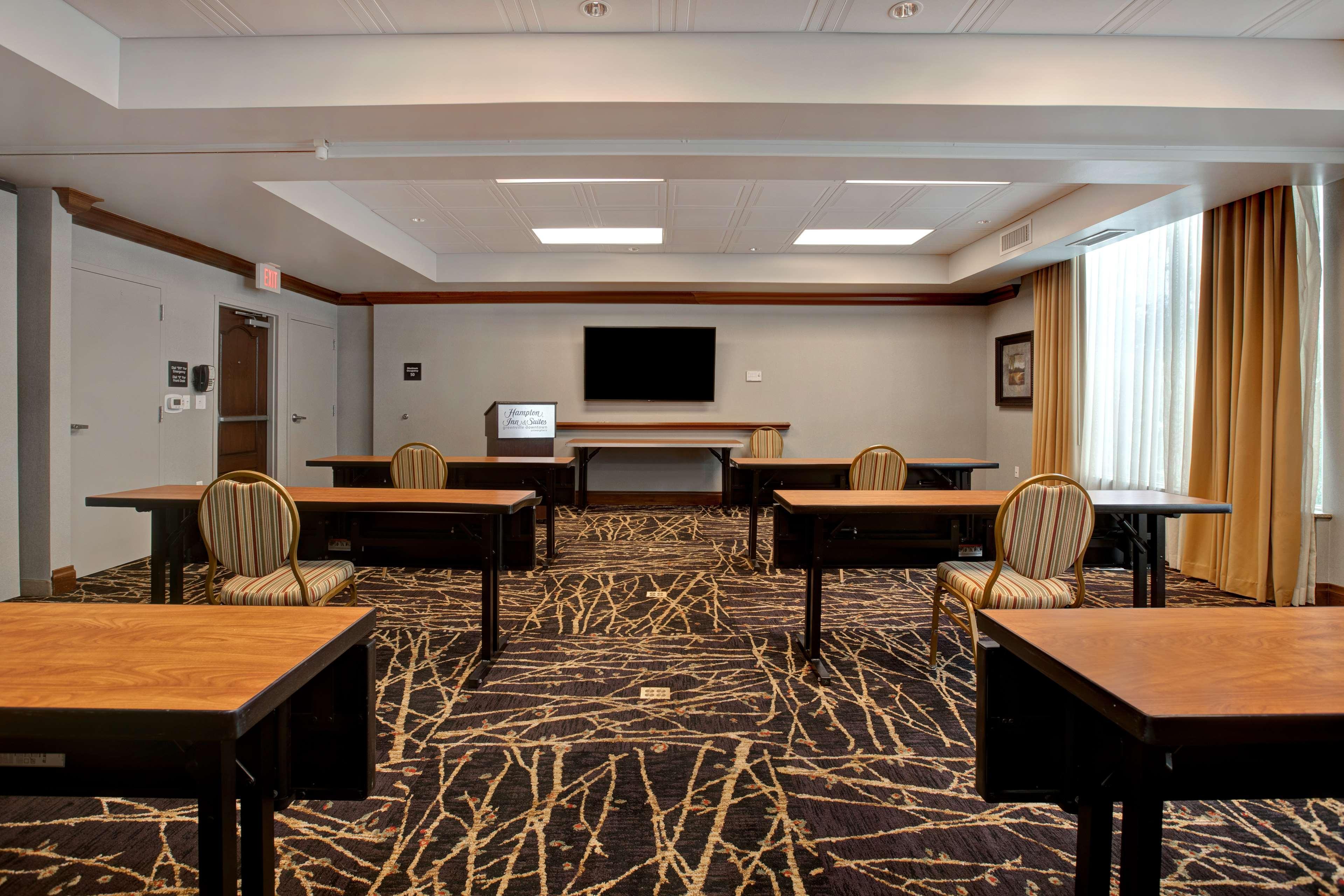 Hampton Inn & Suites Greenville-Downtown-Riverplace Dış mekan fotoğraf