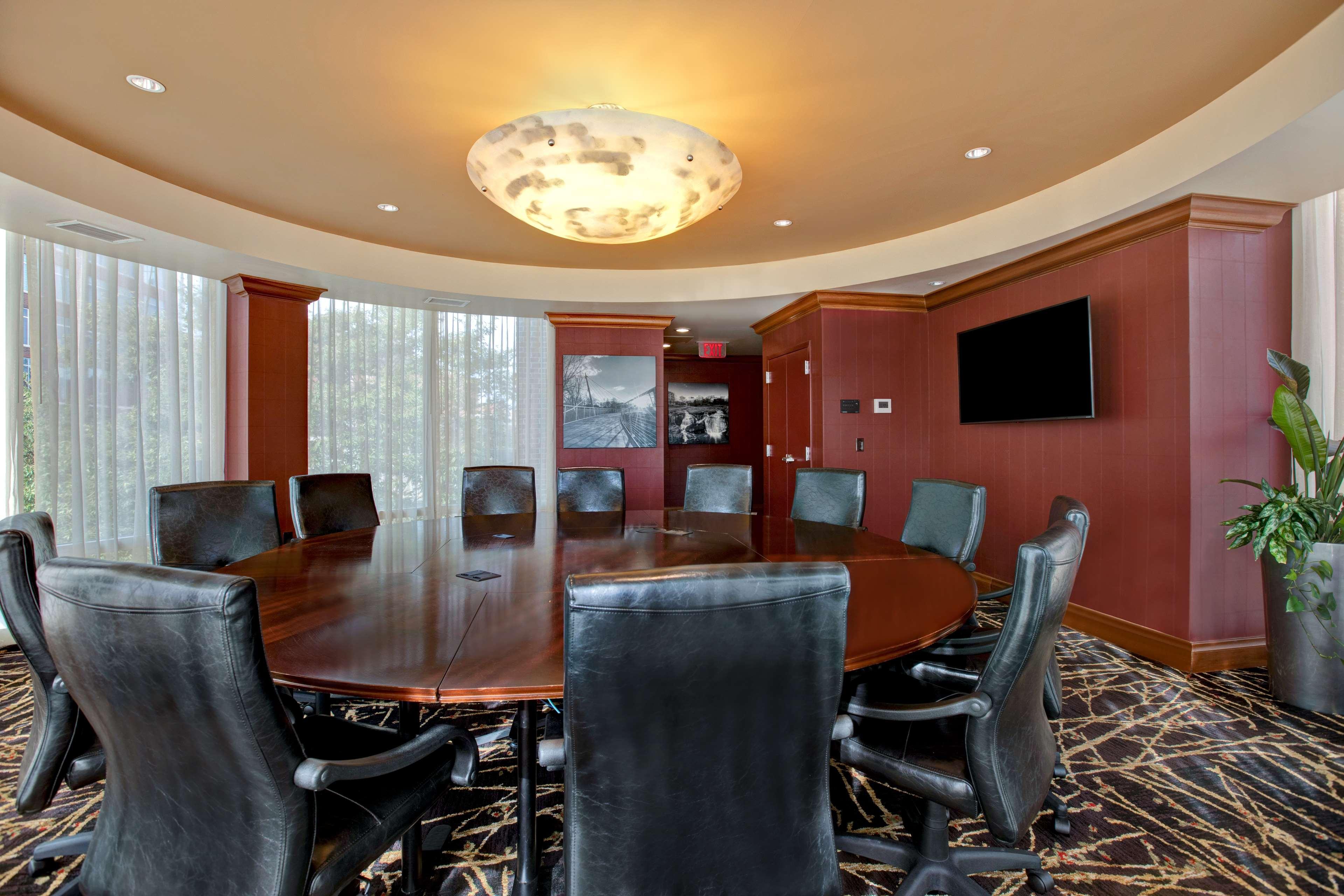 Hampton Inn & Suites Greenville-Downtown-Riverplace Dış mekan fotoğraf