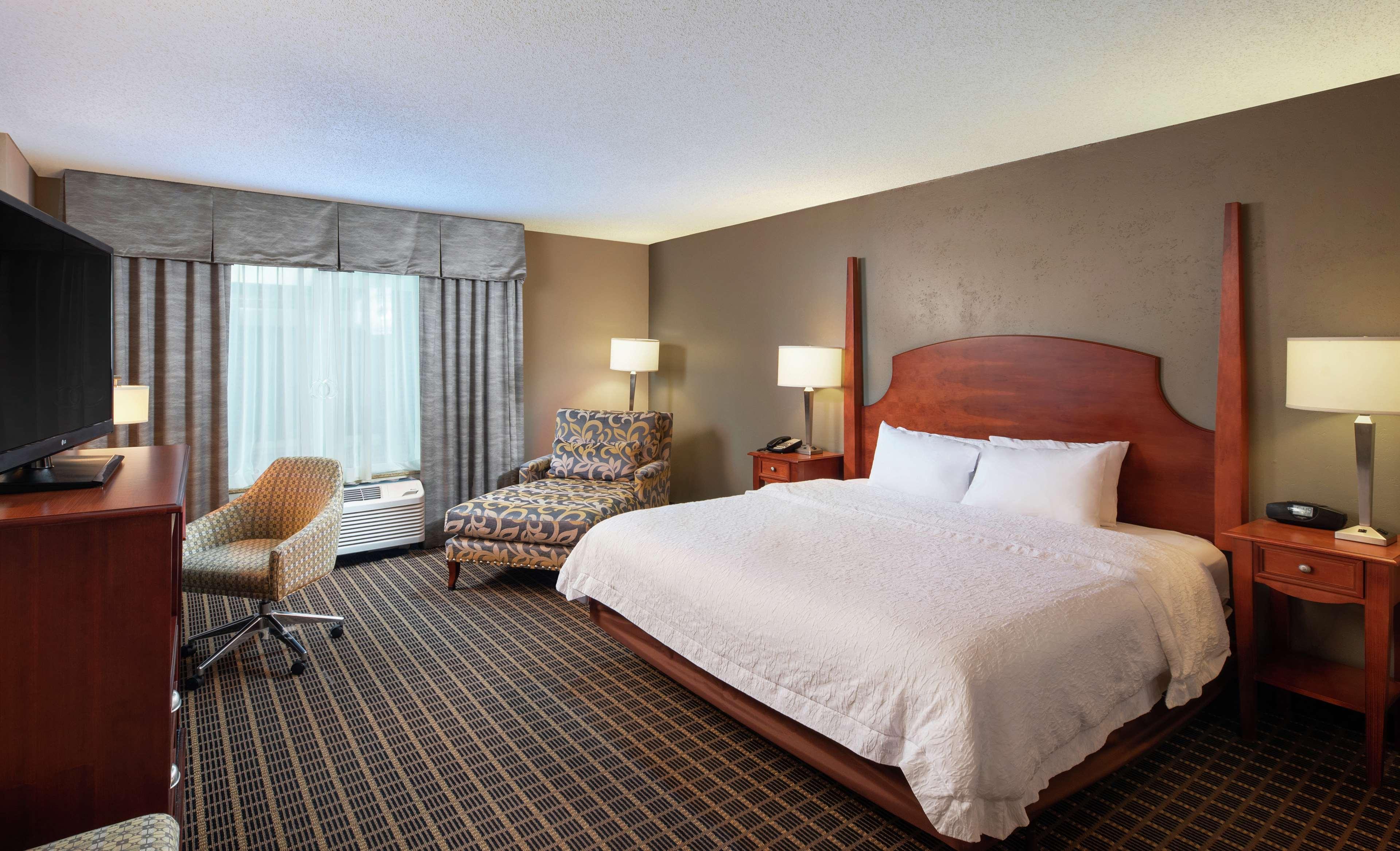Hampton Inn & Suites Greenville-Downtown-Riverplace Dış mekan fotoğraf
