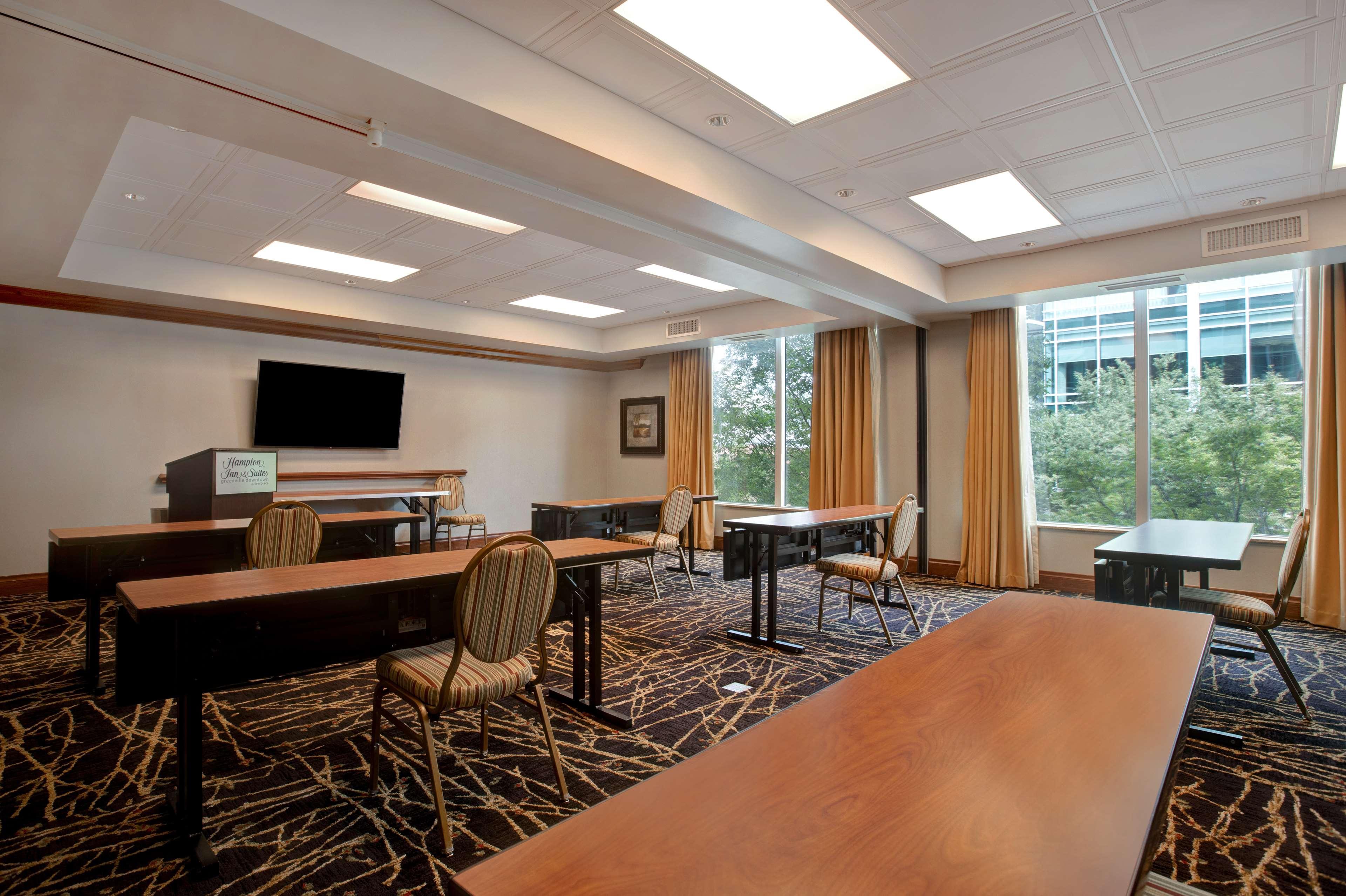 Hampton Inn & Suites Greenville-Downtown-Riverplace Dış mekan fotoğraf