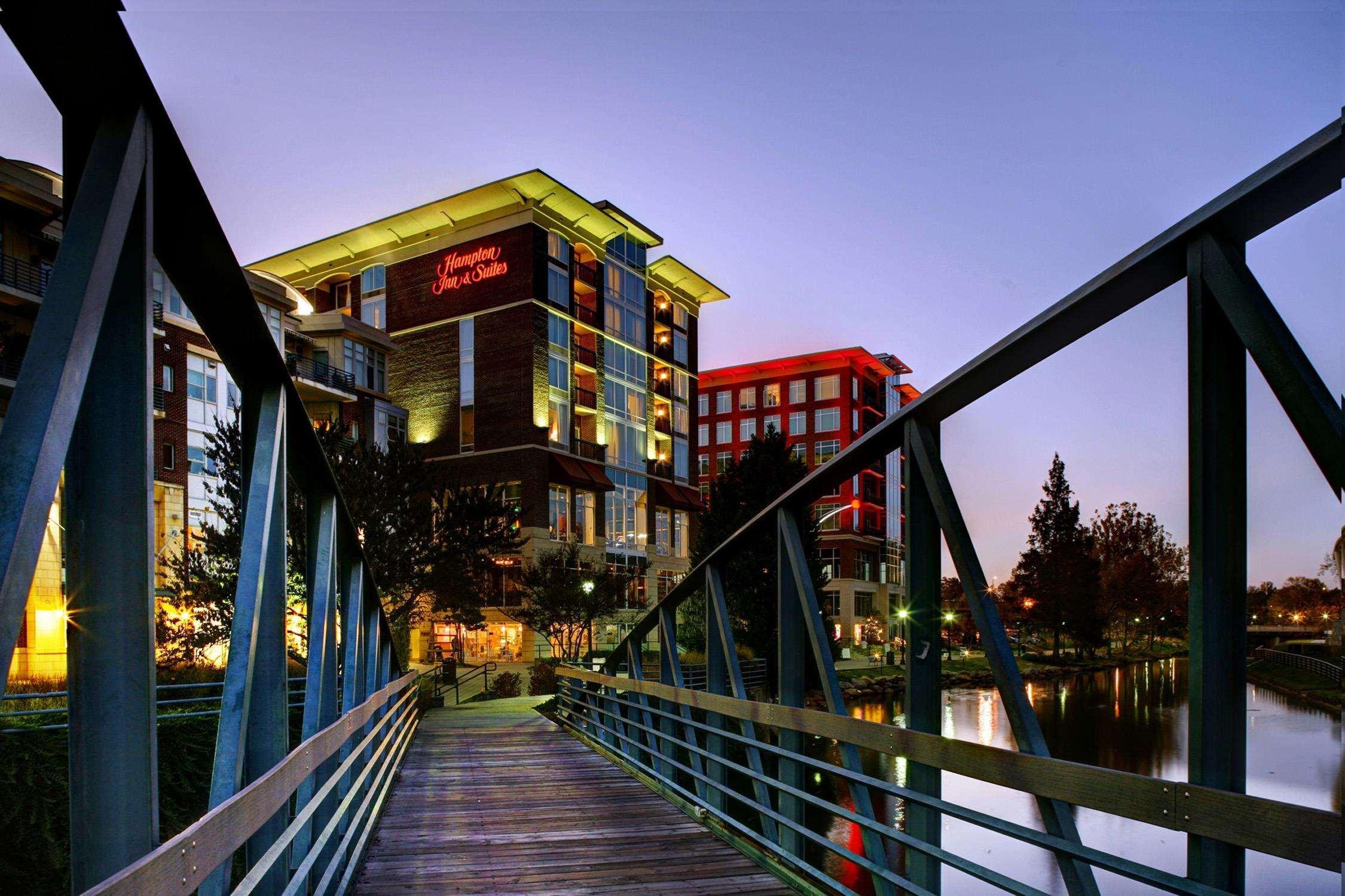 Hampton Inn & Suites Greenville-Downtown-Riverplace Dış mekan fotoğraf